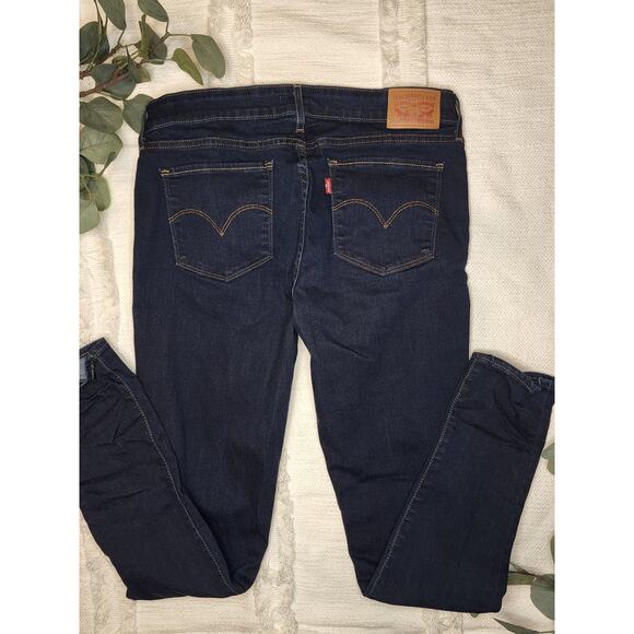 Levi's 711 Slim Jeans in Dark Blue - Picture 6 of 6